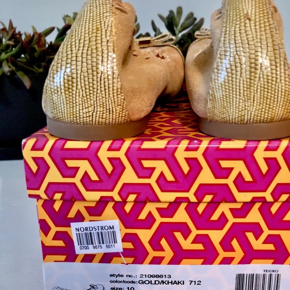 NIB, Tory Burch Gold/Khaki flats - Picture 4 of 5
